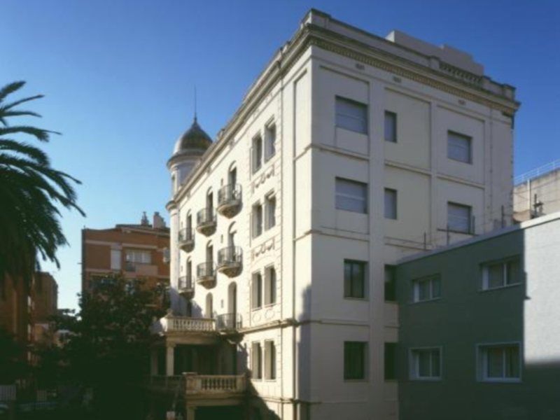 Residencia Erasmus Gracia Apartment Barcelona Exterior photo